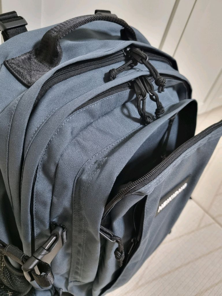 (새상품)네이키드니스 슈페리어 백팩. 라이트네이비 이미지