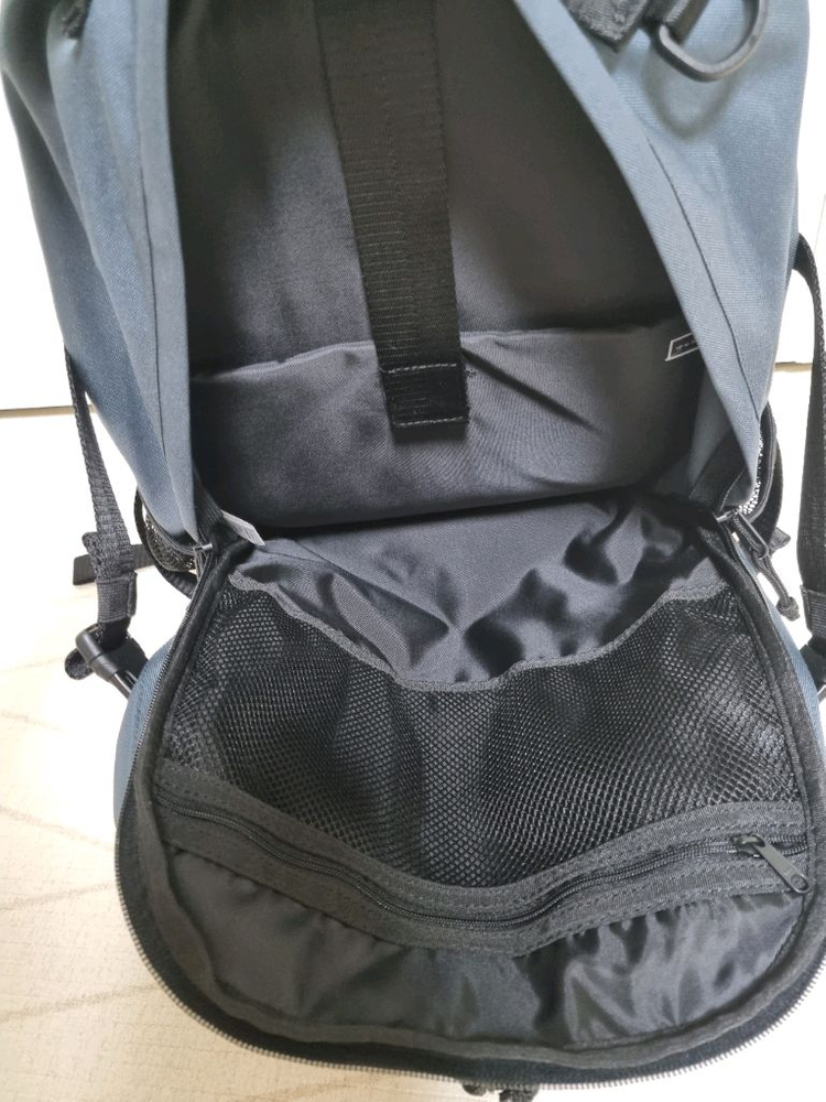 (새상품)네이키드니스 슈페리어 백팩. 라이트네이비 이미지