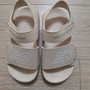 뉴발키즈 샌들 200 이미지