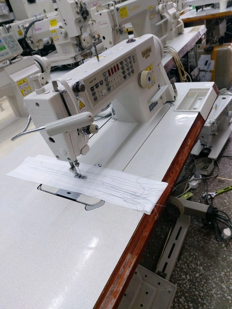 부라더 무소음 자동 사절 공업용 미싱 이미지