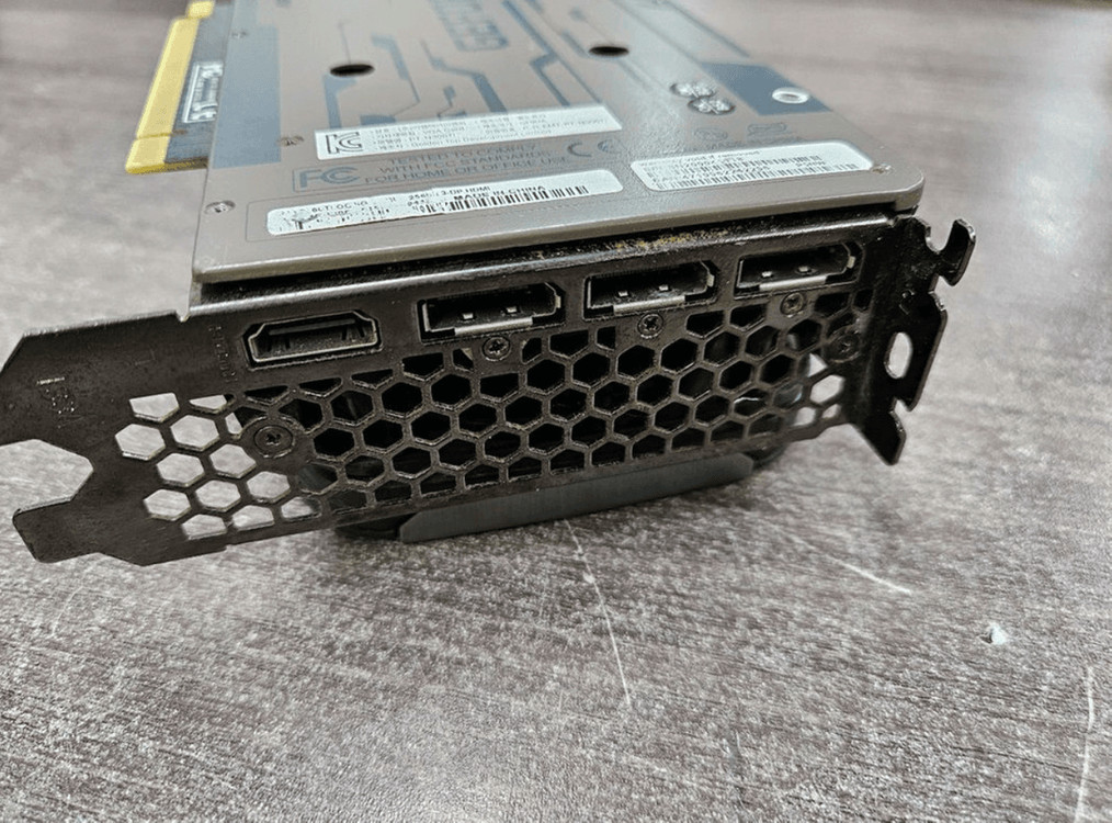 이엠텍 RTX 3060 Ti 그래픽카드 블랙에디션 이미지