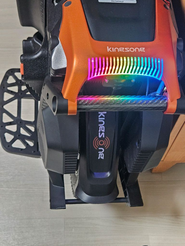 전동휠 인모션 11. 70만. 킹송 f18350새상품 공일공 육팔오오 오팔사공 이미지