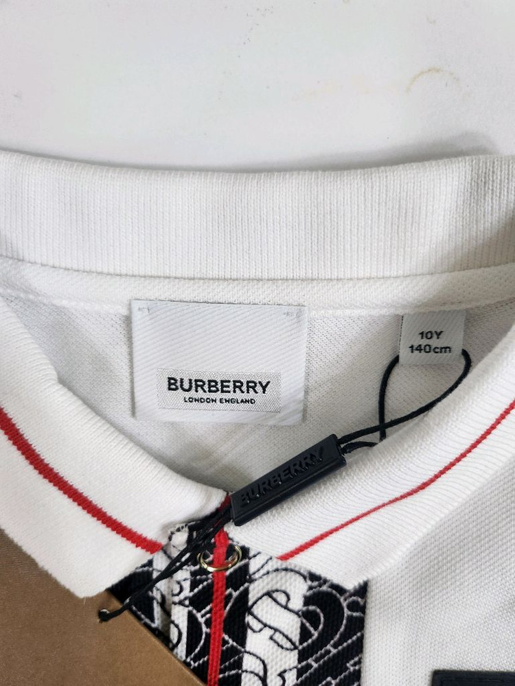 새상품 버버리 키즈 티셔츠 10y 이미지