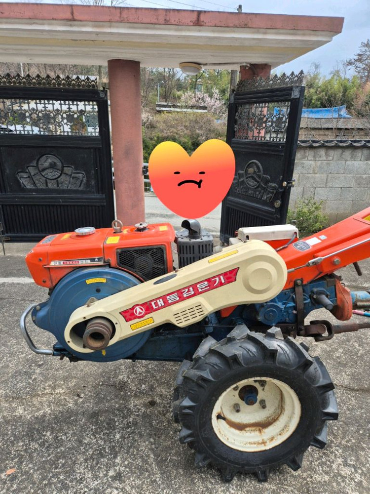 대동8마력 경운기4륜 이미지