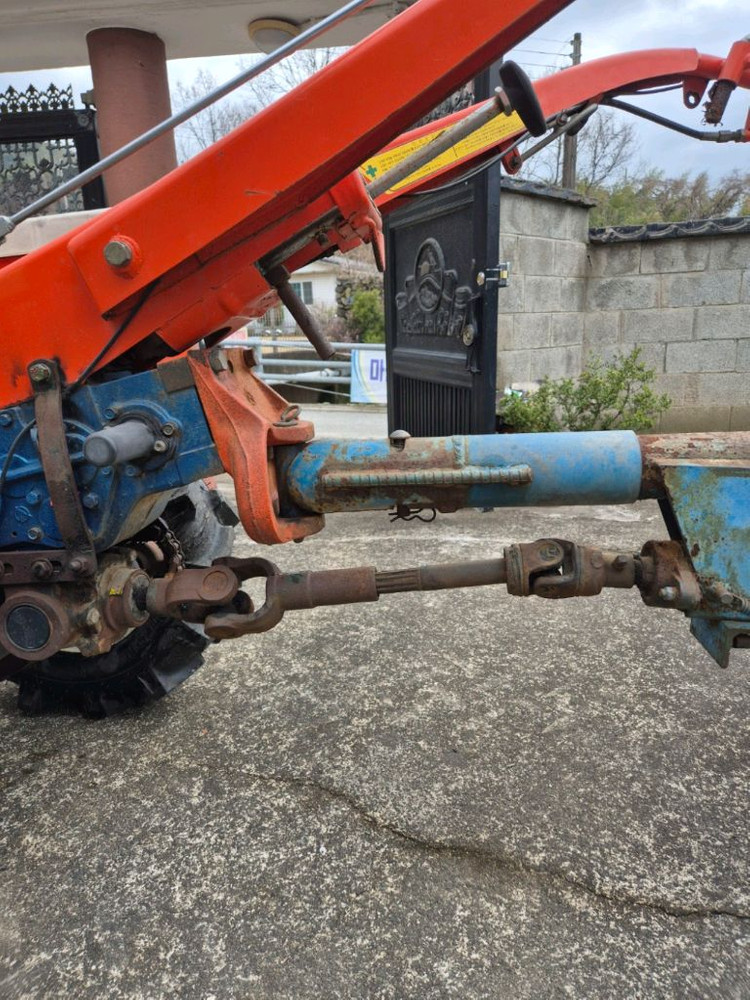 대동8마력 경운기4륜 이미지