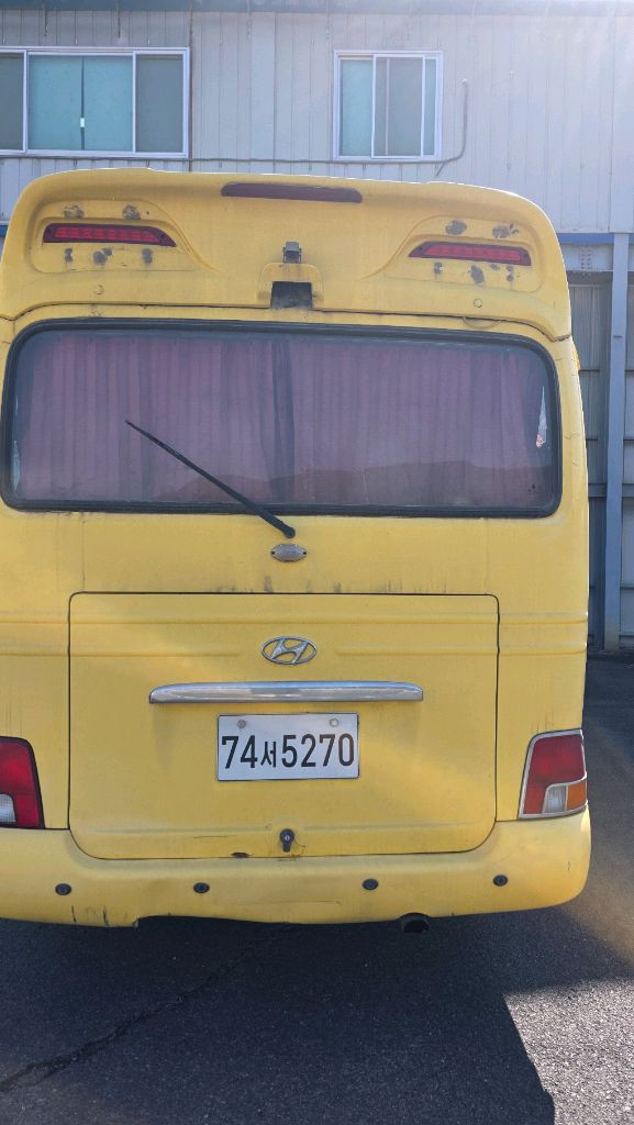 25인승 카운티 이미지