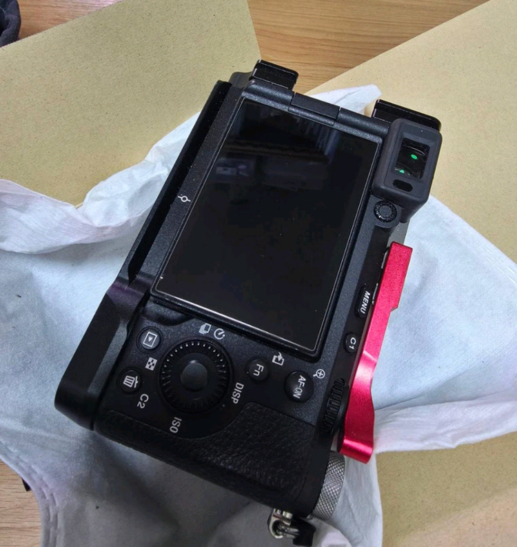 소니 a7C2 카메라 바디만 컷수 8948 이미지