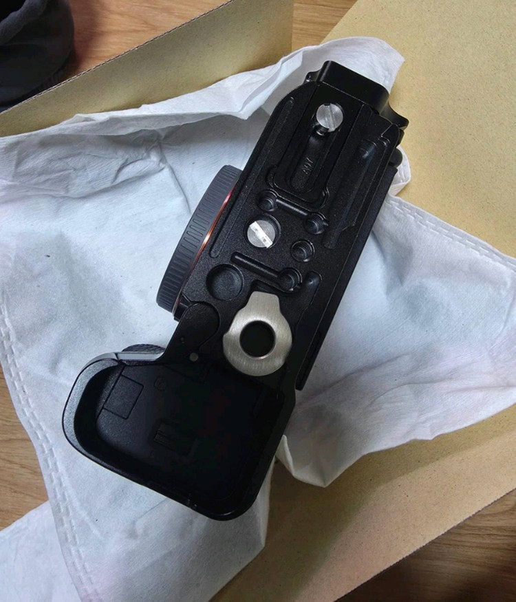 소니 a7C2 카메라 바디만 컷수 8948 이미지