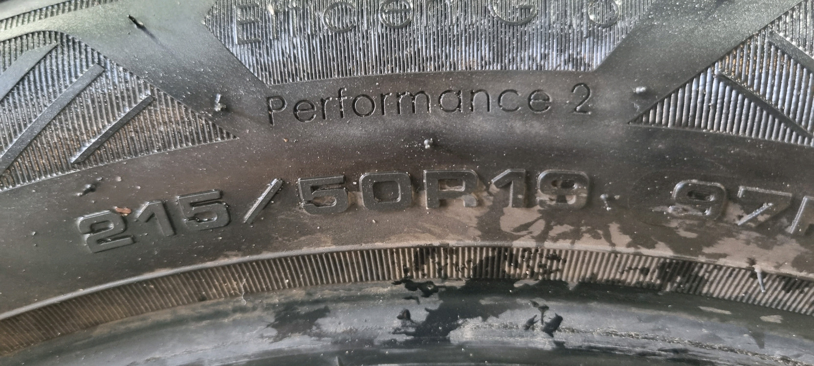 굿이어 타이어 215/50R19 S급 한대분 이미지