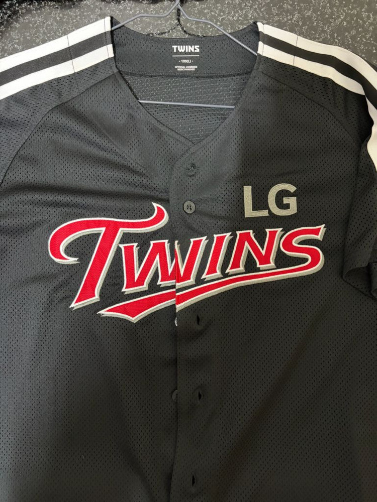 LG트윈스 유니폼 이미지