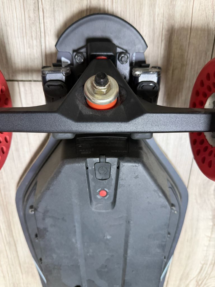 meepo voyager 전동스케이트보드 팝니다. 미포 보이저 이미지