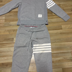 톰브라운 셋업 그레이 2size 이미지