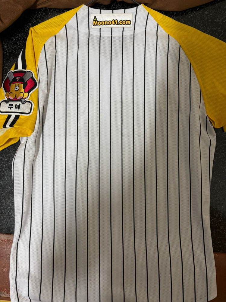 LG트윈스 유니폼 의류 이미지