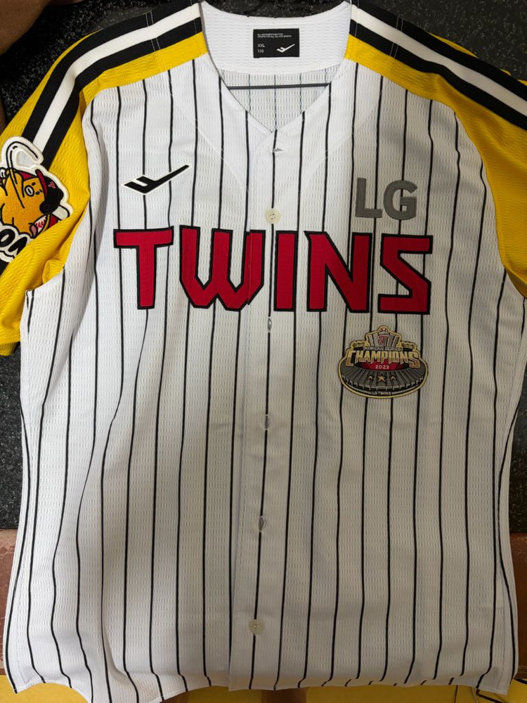 LG트윈스 유니폼 의류 이미지