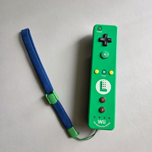 닌텐도 wii 루이지 리모컨+스트랩 이미지