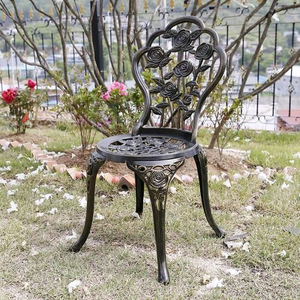 로즈 장식 앤틱 철제 의자 카페 업소용 야외체어 이미지