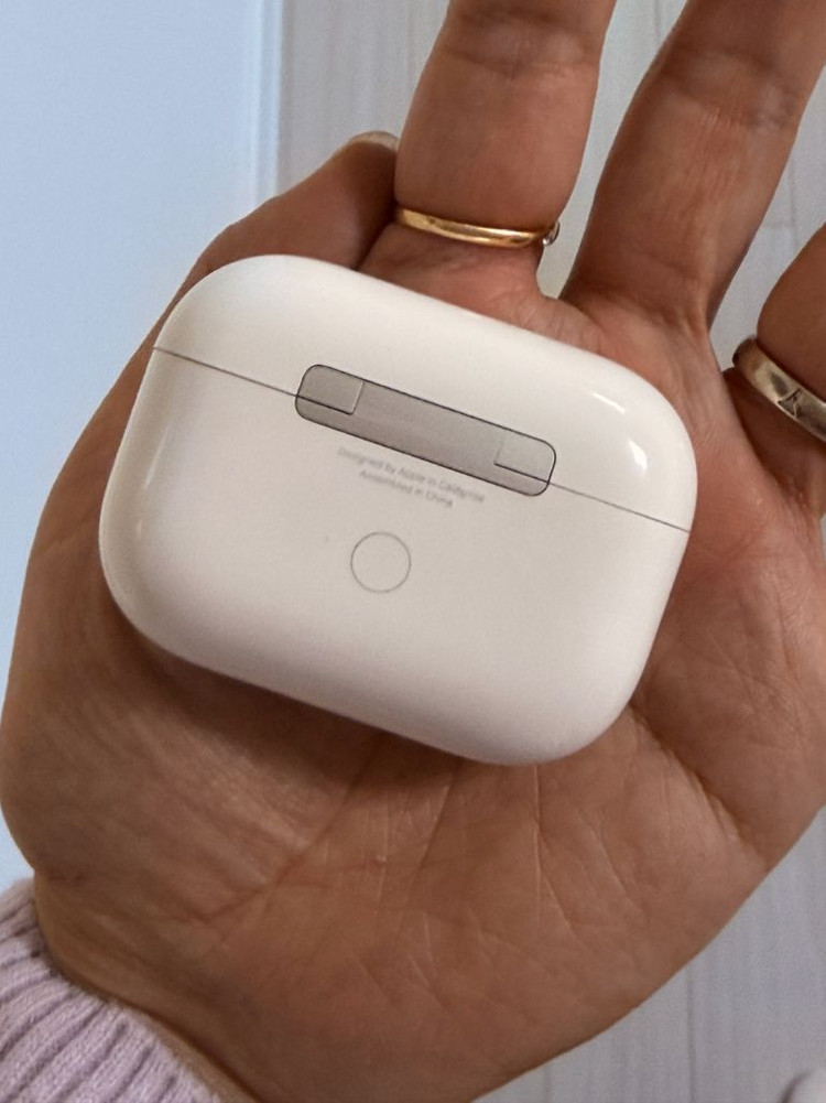 애플 에어팟 프로 1세대 케이스도 함께(8핀) 이미지