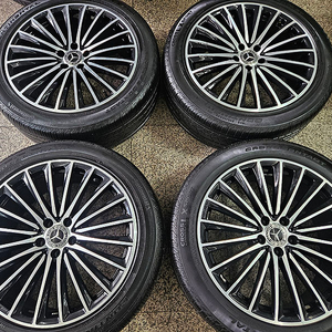 벤츠 W254 GLC AMG 정품 신형 마차휠 20인치 휠셋트 이미지