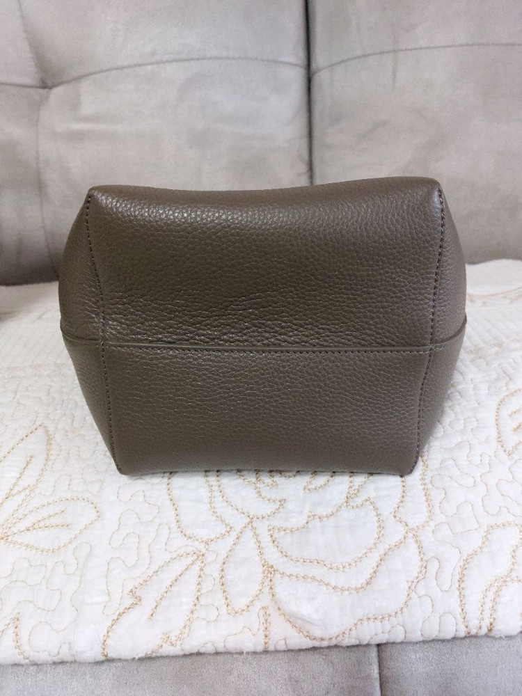 더로우 파크백 미듐 이미지