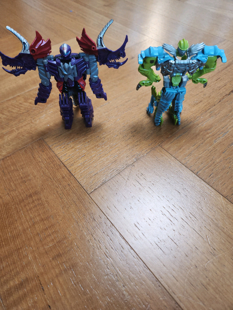 트랜스포머 사라진시대 다이노봇 슬러그, 슬래시 원스텝체인저 이미지