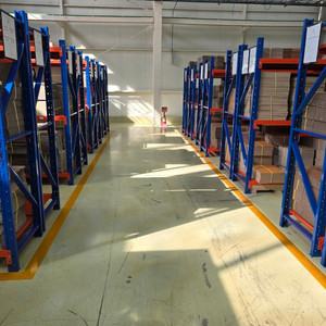 진열용 쇼핑몰랙 고릴라랙 창고랙 철제선반 무볼트 중량랙 철제앵글 이미지