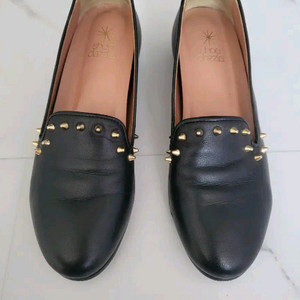 스터드 장식 로퍼(240사이즈) 이미지