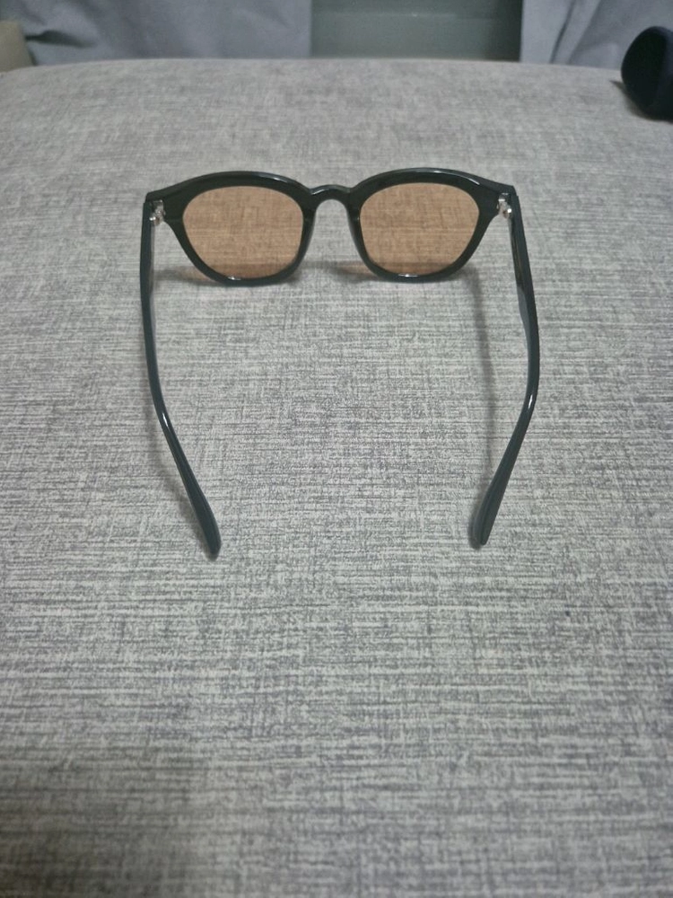 젠틀몬스터 Lang 선글라스 이미지