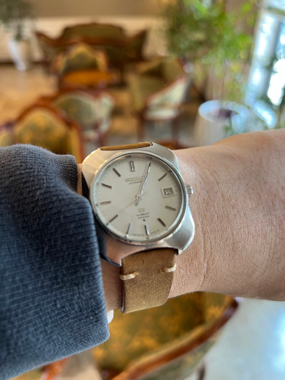 그랜드 세이코의 정점, 61GS 'The Pillow' (6145-8020) 하이비트 36000 판매/ 교환 이미지