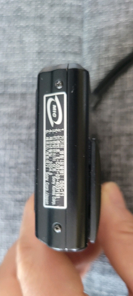 소니사이버샷 DSC-T1 디지털카메라 이미지