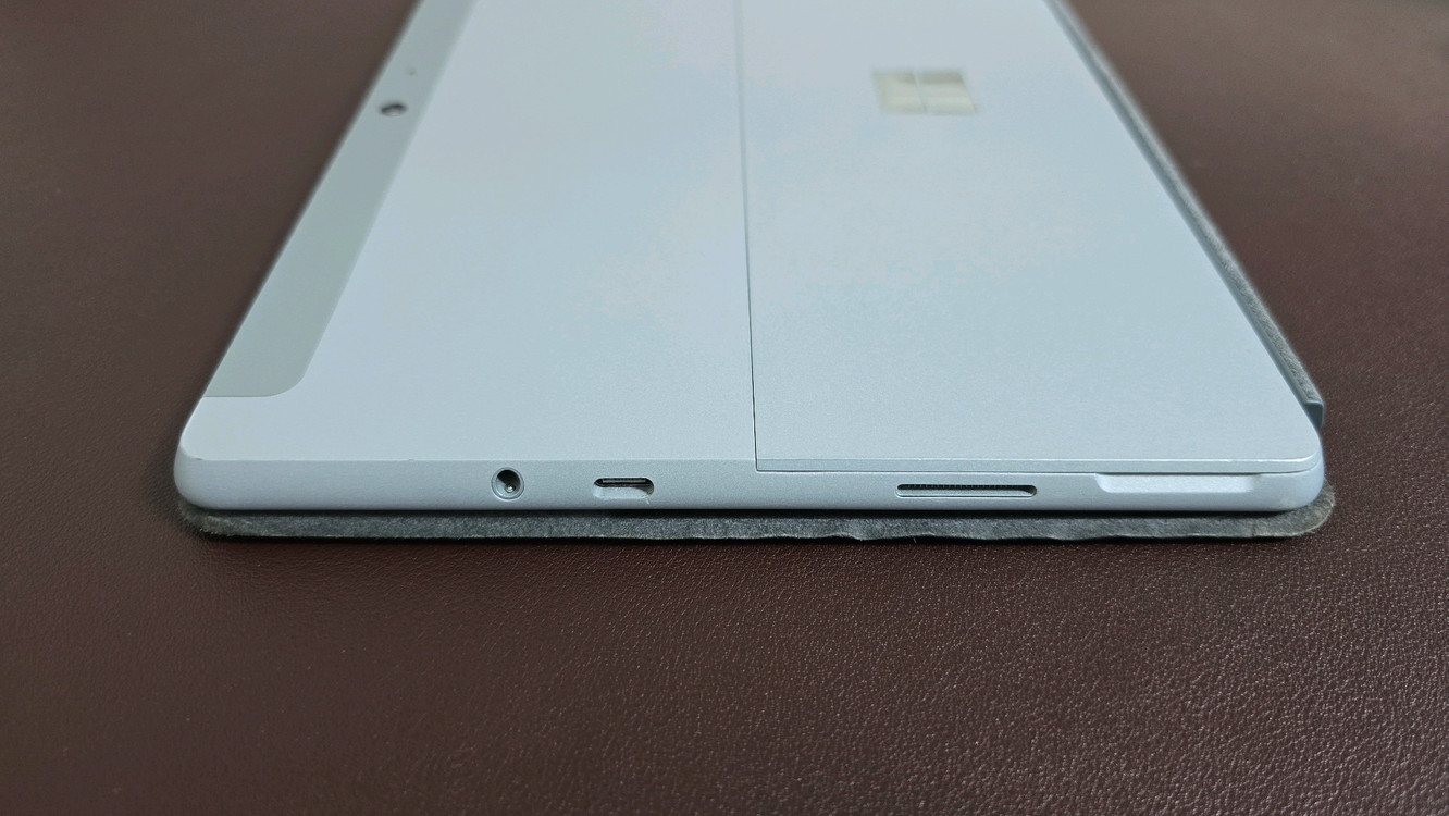 서피스 고 2 LTE (m3, 8GB, 128GB, Win11 Pro) 이미지