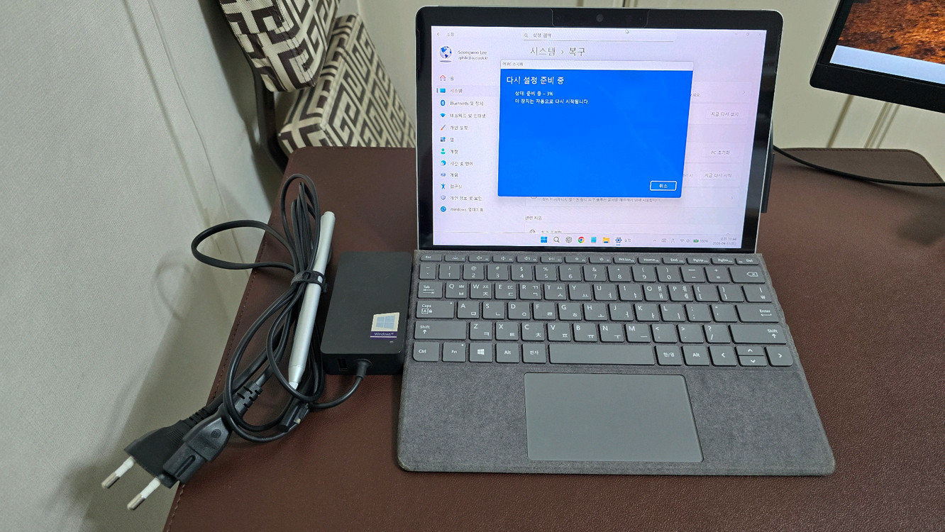 서피스 고 2 LTE (m3, 8GB, 128GB, Win11 Pro) 이미지