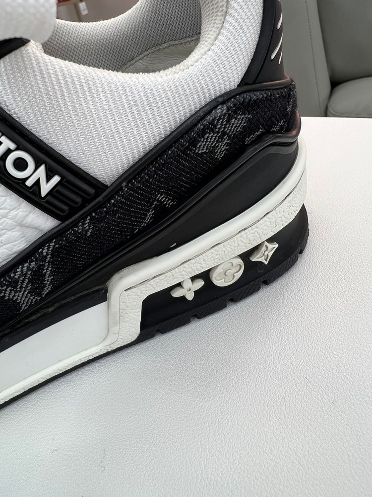 [중고명품 럭스올 울산점]루이비통 LV 트레이너 데님 스니커즈 36사이즈 이미지