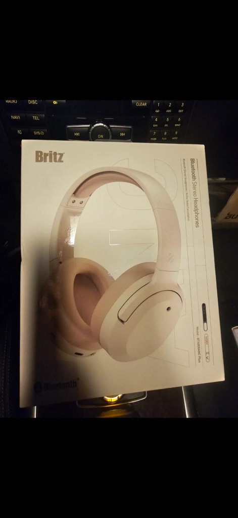 브리츠 BT4000 ANC Plus 블루투스 스테레오 헤드폰 이미지