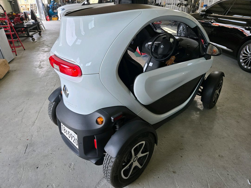 트위지 전기자동차 전기차 르노 트위지 중고 트위지 중고 전기차 전주 중고차 이미지