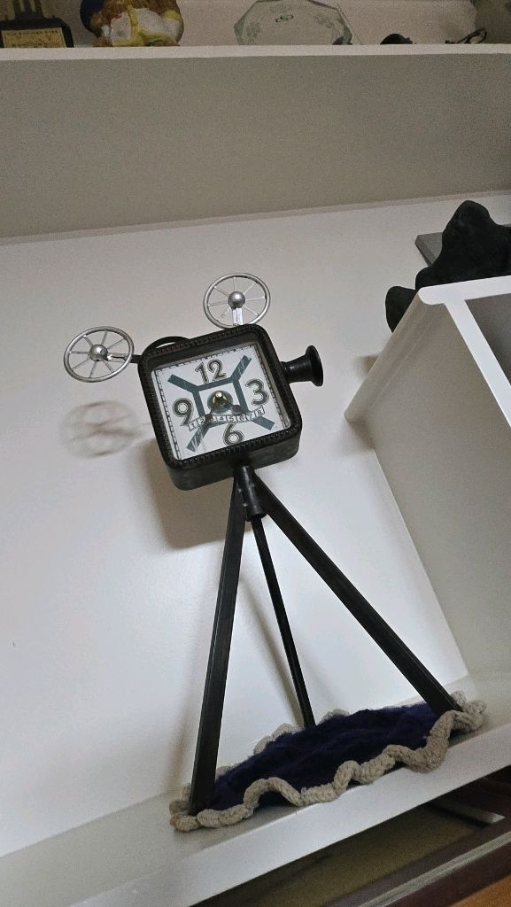 엔틱감성.빈티지 영사기 탁상시계 이미지