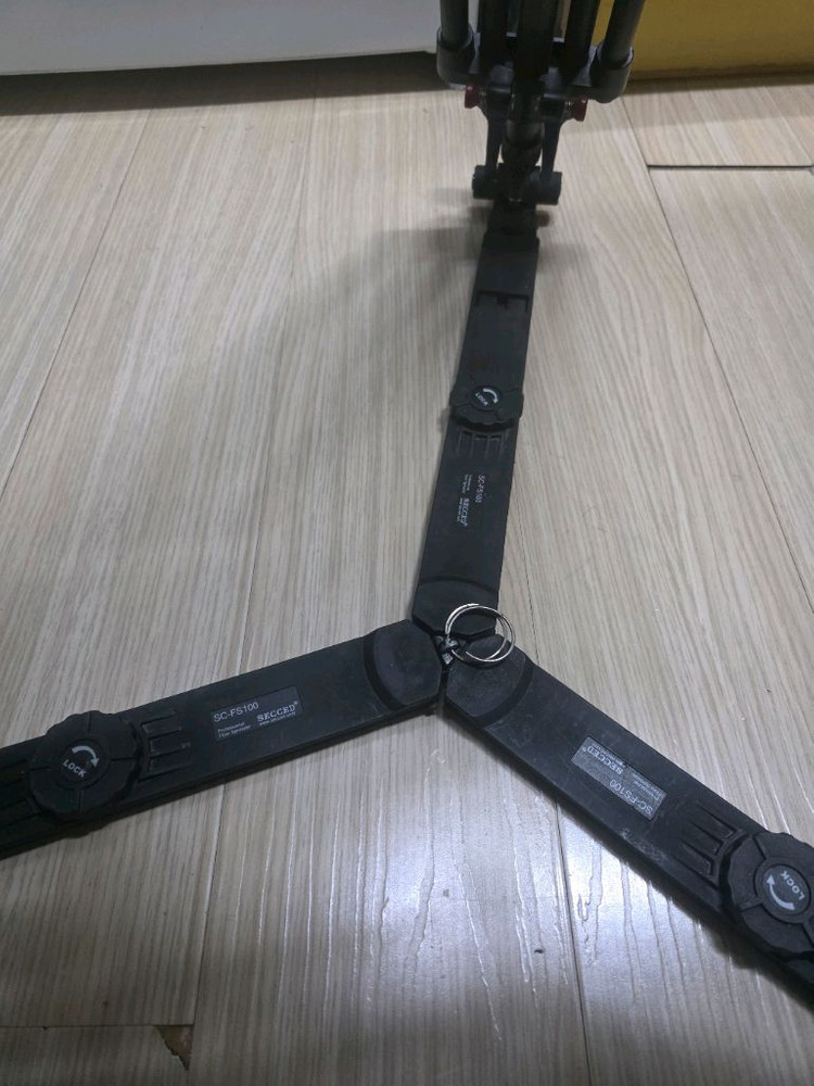 셔틀러 ENG2CF 카본 HD3단 삼각대 이미지