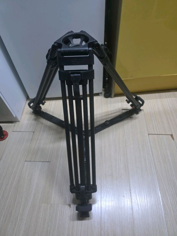 셔틀러 ENG2CF 카본 HD3단 삼각대 이미지