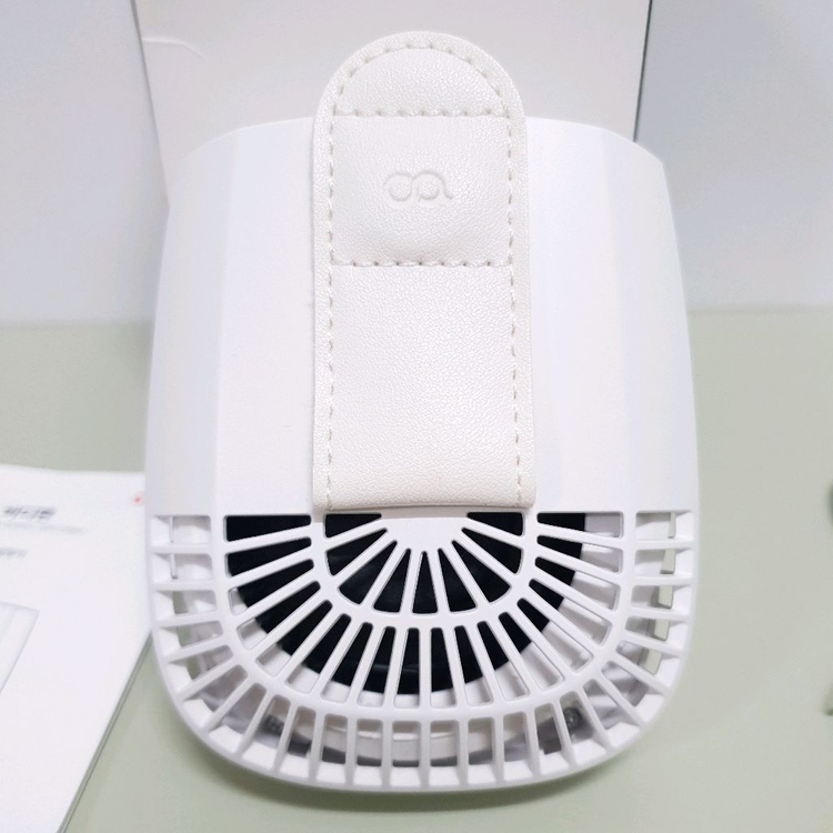 단순개봉) 오아 바디팬 클립형 휴대용 바디 선풍기 OFN-038WH 이미지