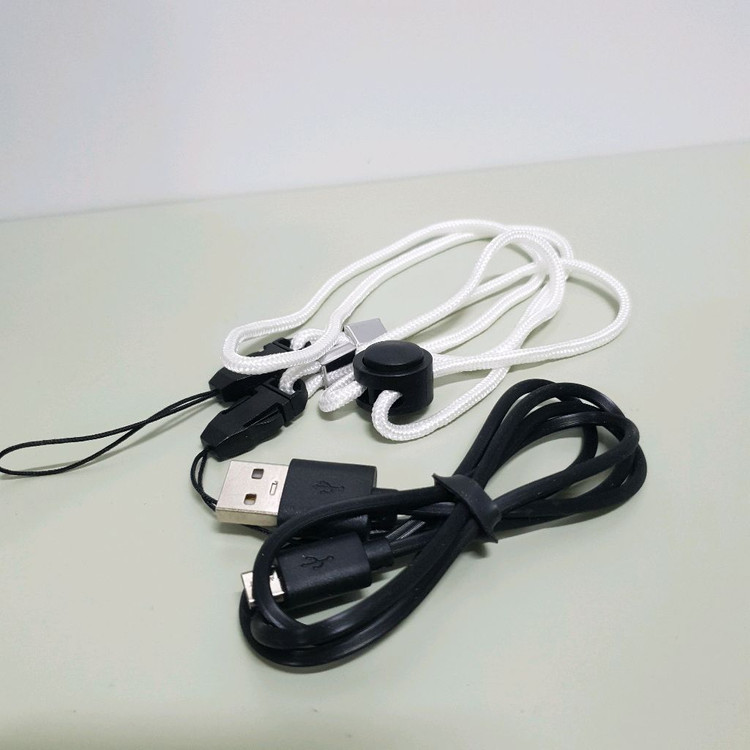 단순개봉) 오아 바디팬 클립형 휴대용 바디 선풍기 OFN-038WH 이미지