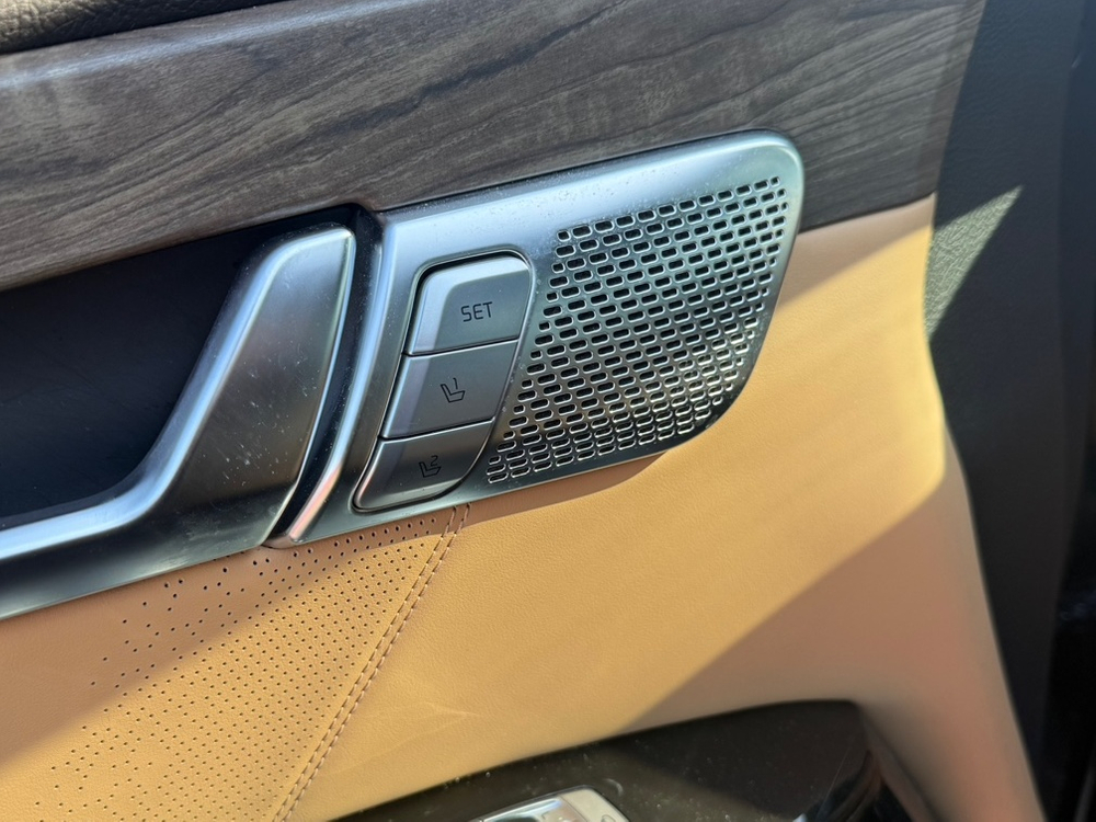 모하비 더 마스터 디젤 3.0 4WD 5인승 마스터즈 중고차 21년09월 41387km 완전무사고 브라운시트 보험0 이미지