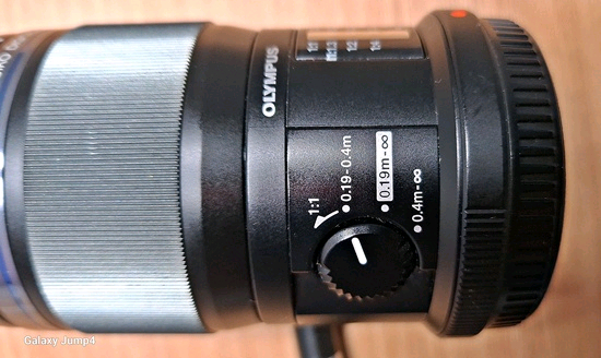 올림푸스 60mm F2.8 매크로 렌즈 판매해요 이미지