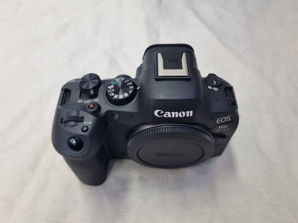 캐논 r6 mark2 r6m2 판매합니다 이미지