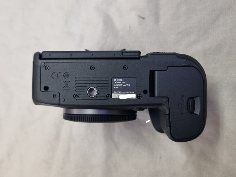 캐논 r6 mark2 r6m2 판매합니다 이미지