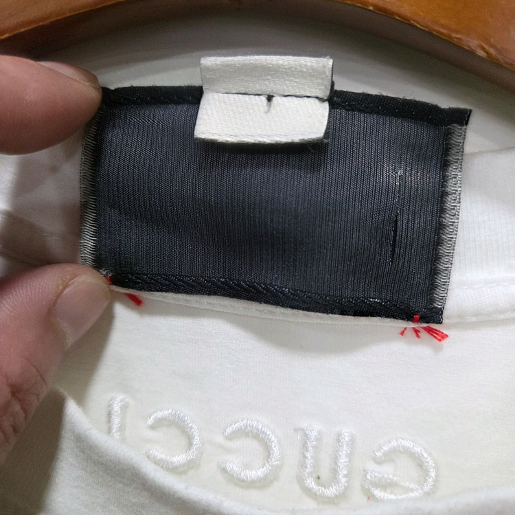 구찌 반팔티 이미지