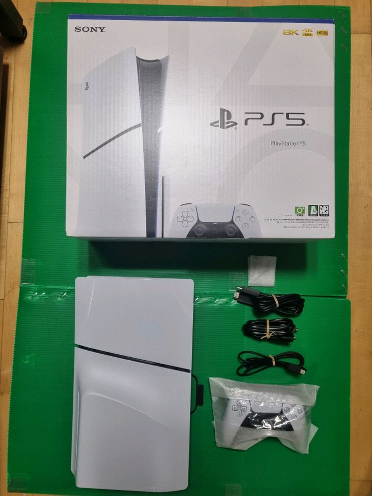 [24년7월] A급 플스5 슬림 PS5 디스크 풀박스 팝니다. 이미지