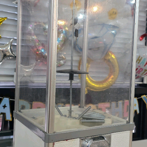 뽑기기계 이미지