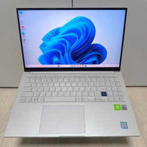 갤럭시북 이온 노트북 i7 10세대 지포스그래픽 이미지