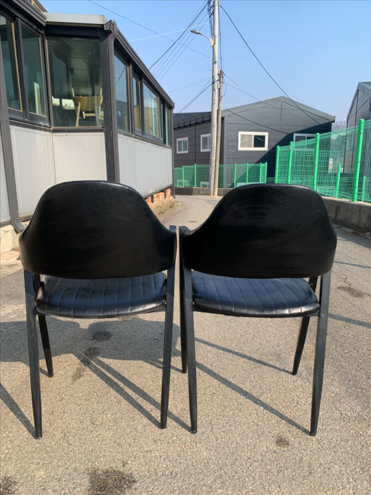 카페의자 식당의자 17개 이미지