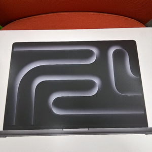 단순개봉 맥북프로16 M4pro 판매합니다. 이미지