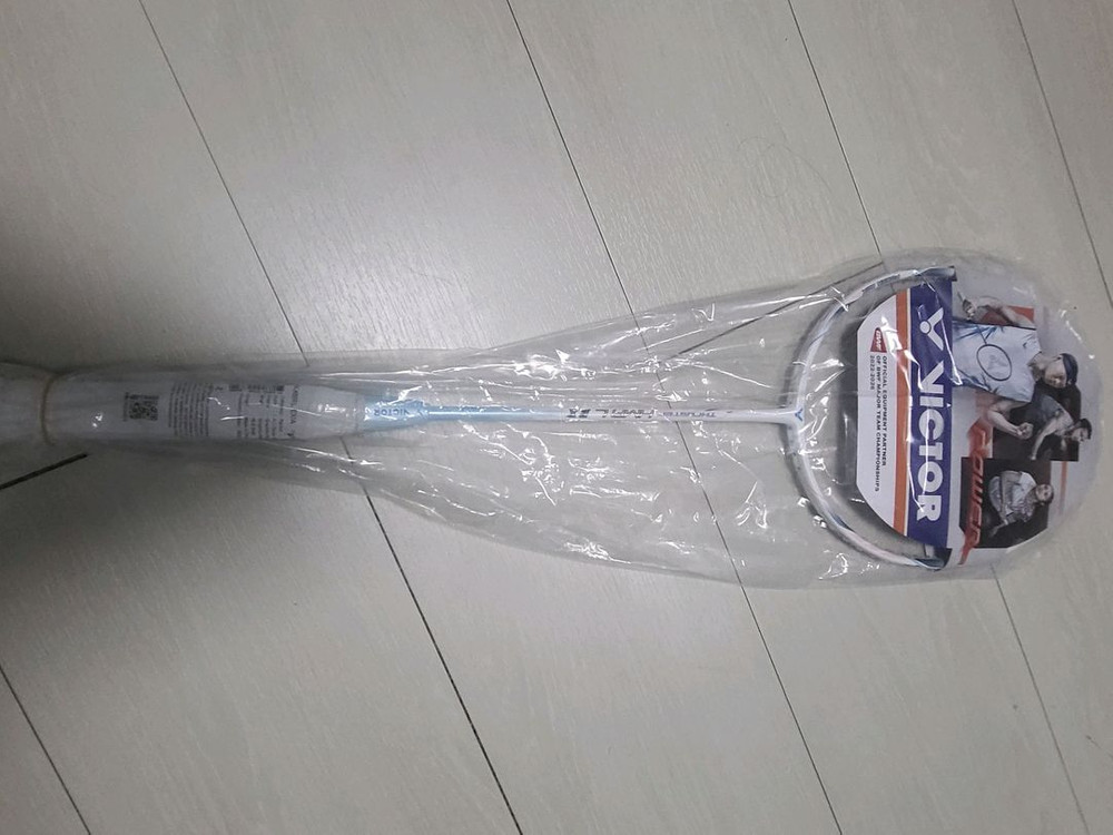 빅터 트러스터 K-HMRL EX 배드민턴 라켓(5U) 이미지